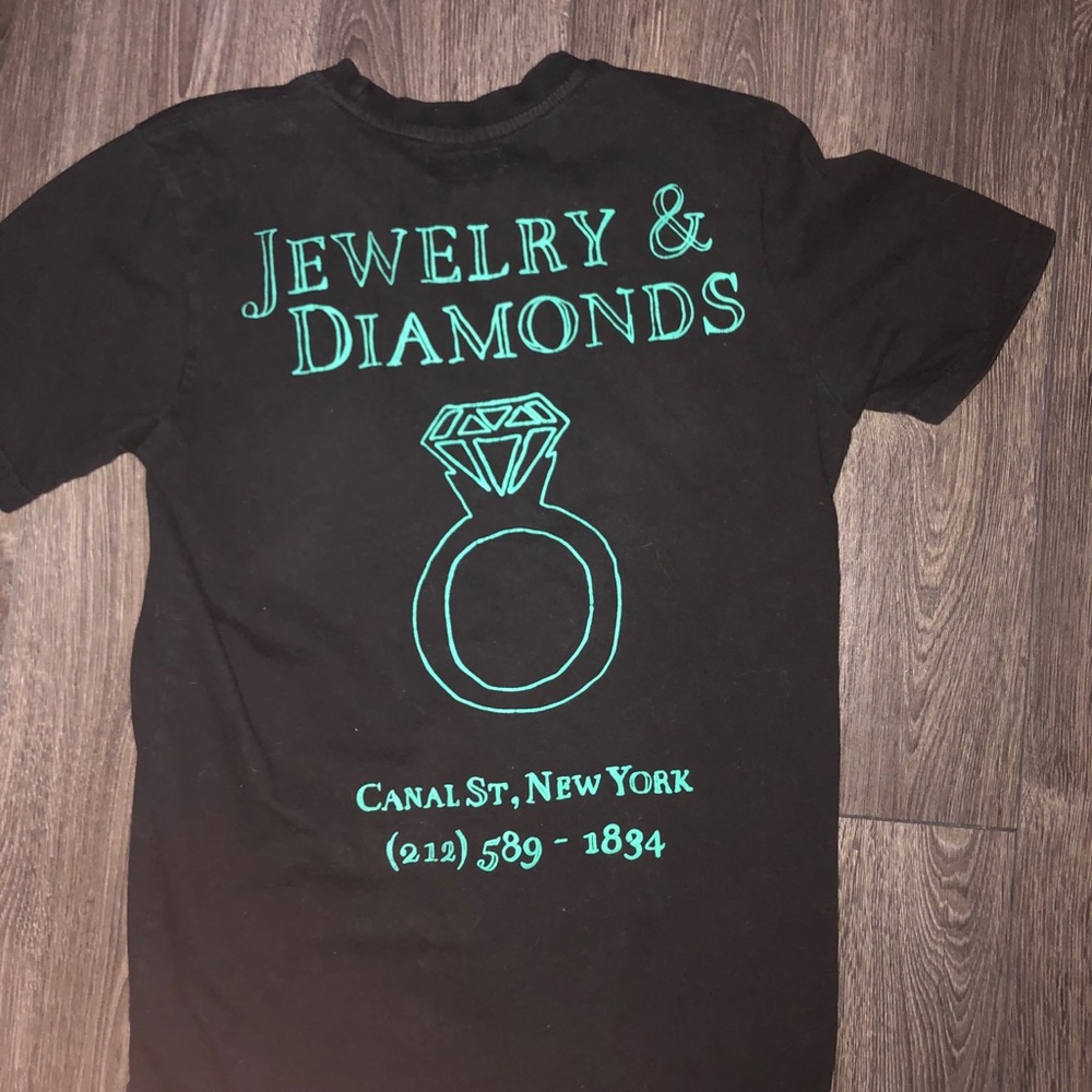 CHINATOWN TEE SIZE SMALL